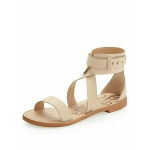 🌸Kelsi Dagger Macbeth Brooklyn Gladiator Sandals